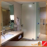 box de banheiros branco Jardim Paulista